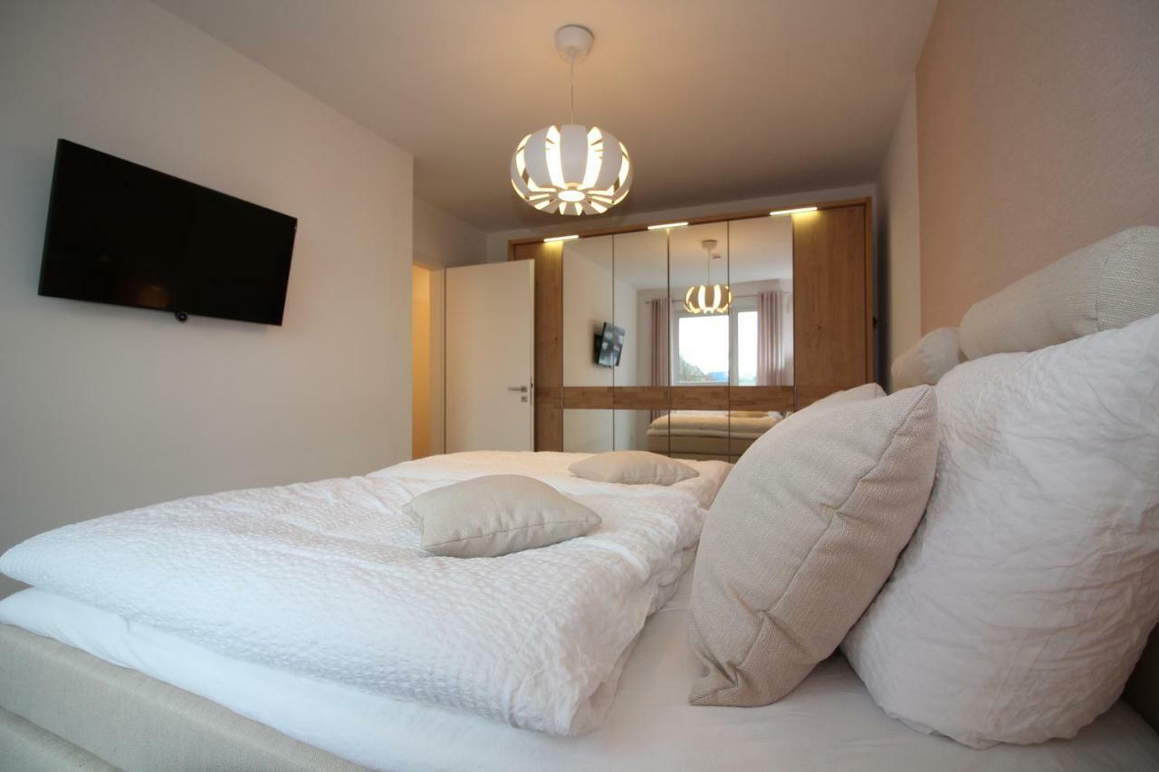 Wohnen Am Yachthafen W48 Apartment คุกซ์ฮาเวน ภายนอก รูปภาพ